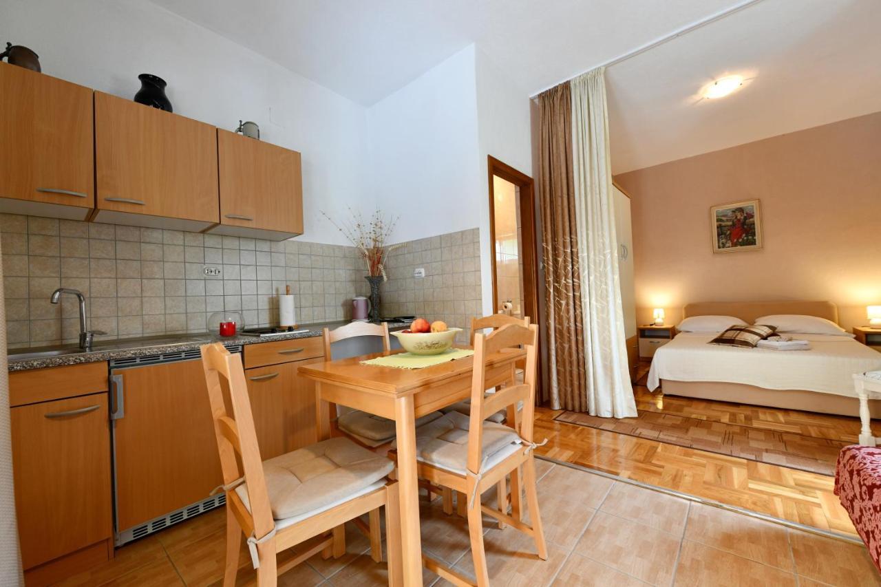 Apartments Alan Saborsko المظهر الخارجي الصورة